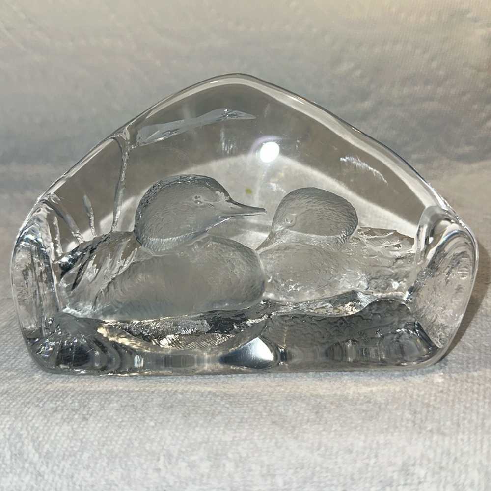Mats Jonasson Duck Paperweight Engraved Full Lead Crystal Sculpture